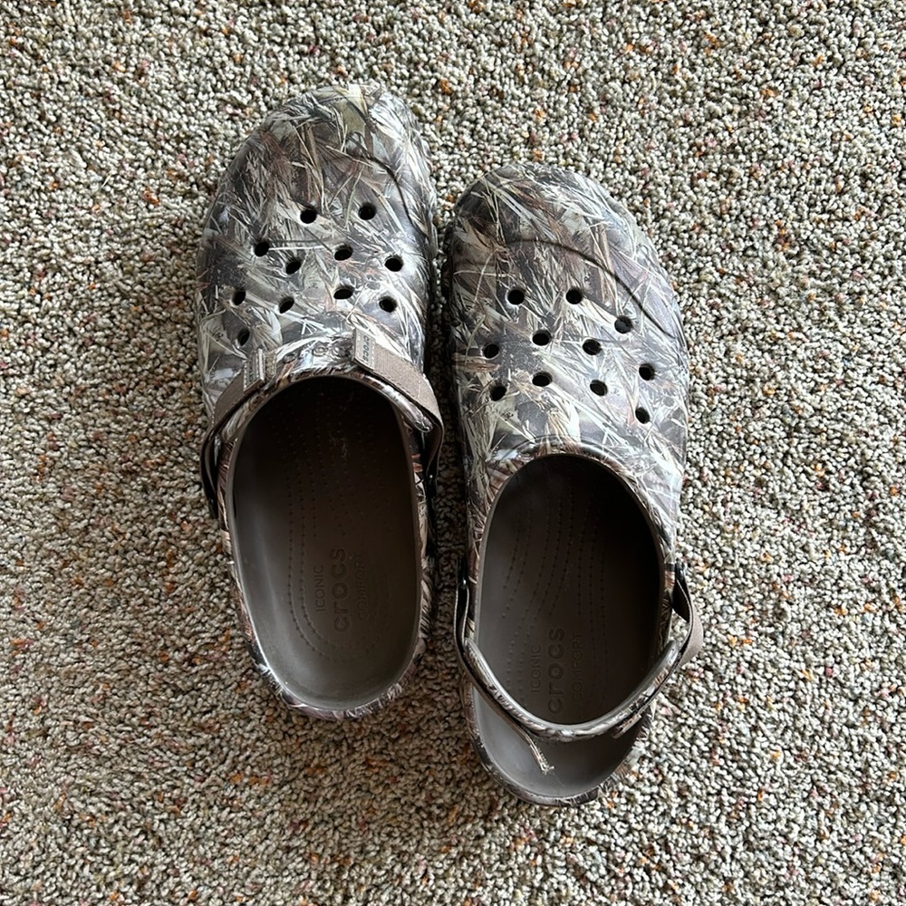 Crocs  camo design.  Men's 13